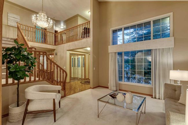 13 Sunset Cove Se, House detached with 5 bedrooms, 4 bathrooms and 8 parking in Calgary AB | Image 5