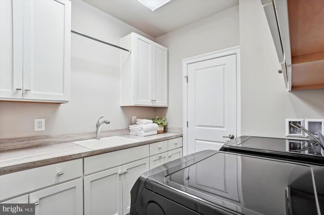 20440 Northpark Dr, Townhouse with 4 bedrooms, 6 bathrooms and null parking in ASHBURN VA | Image 54