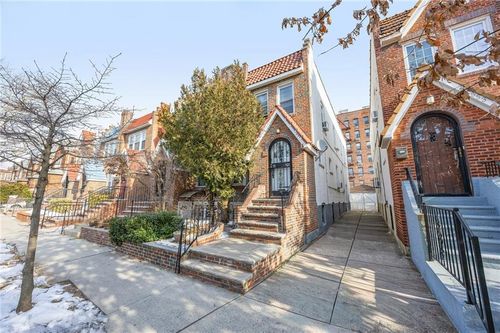 1551 E 29th St, Brooklyn, NY, 11229-1846 | Card Image