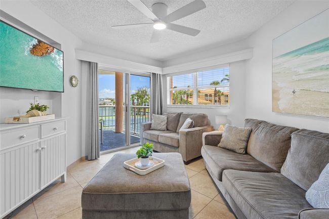 APT-210 - 5445 Gulf Blvd, Condo with 2 bedrooms, 2 bathrooms and null parking in ST PETE BEACH FL | Image 10