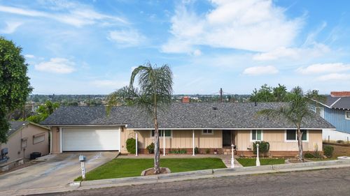 1043 N Highland Drive, Porterville, CA, 93257 | Card Image