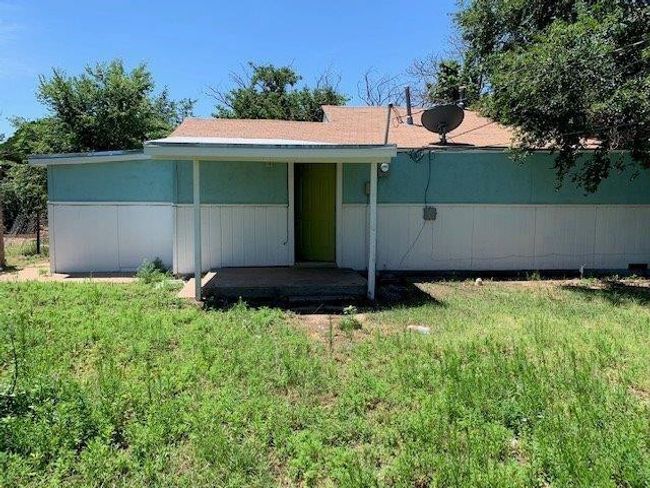 3014 Duke St, House other with 3 bedrooms, 1 bathrooms and null parking in Lubbock TX | Image 9