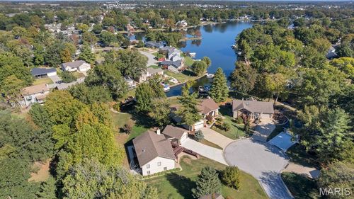 18 Clermont Ct, Lake St Louis, MO, 63367-1625 | Card Image