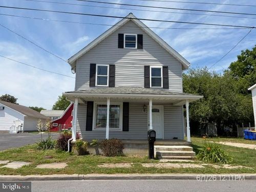 115 Railroad Ave, HARRINGTON, DE, 19952-1146 | Card Image