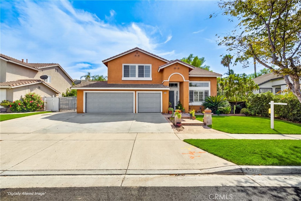 Residential in Corona 4
