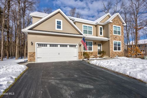 48 Timber Creek Dr, Ballston Lake, NY, 12019-1748 | Card Image