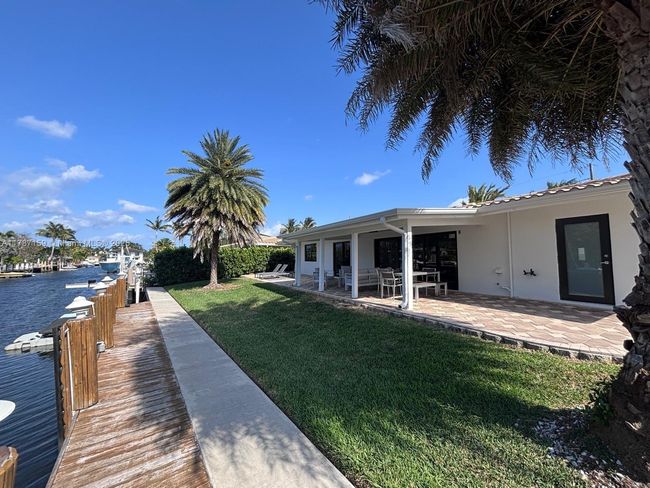 2501 Ne 50 Th St, House other with 3 bedrooms, 2 bathrooms and null parking in Lighthouse Point FL | Image 32