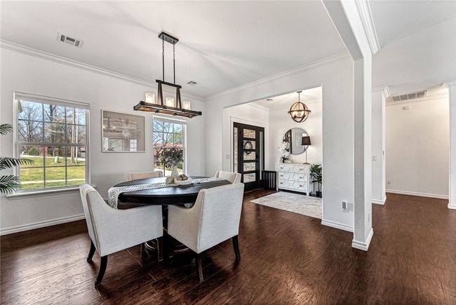 Formal Dining | Image 9