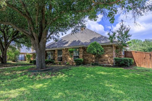 7324 Bramblewood Rd, Fort Worth, TX, 76133-7005 | Card Image