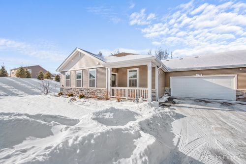 1173 Sonoma Ct, Pingree Grove, IL, 60140-1402 | Card Image