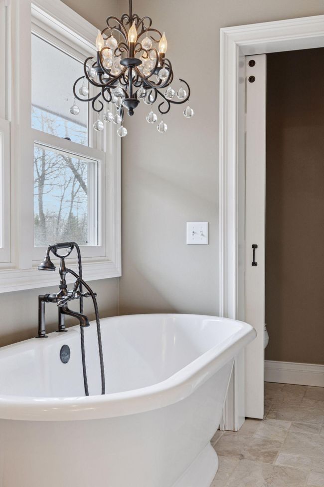 Master Bath has Pottery barn fixtures and hardware throughout. | Image 18
