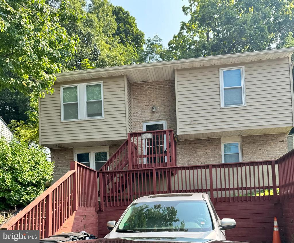 Balsamtree Dr, Capitol Heights, MD 20743 #1
