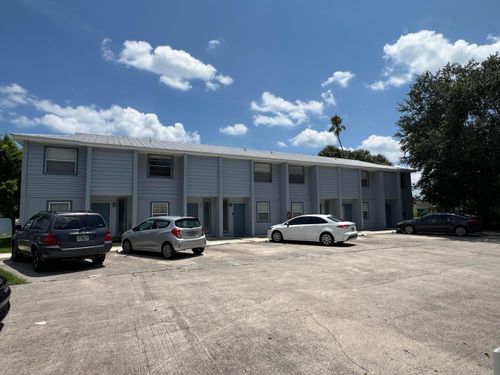 622 S 11th Street, Fort Pierce, FL, 34950 | Card Image