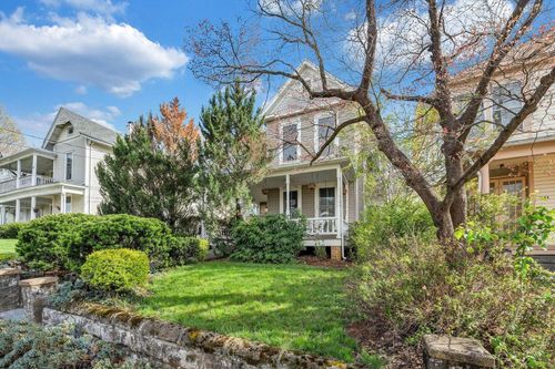 382 Albemarle Ave Sw, Roanoke, VA, 24016-4622 | Card Image