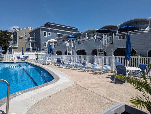 9510 Amherst Ave, MARGATE CITY, NJ, 08402-1080 | Card Image