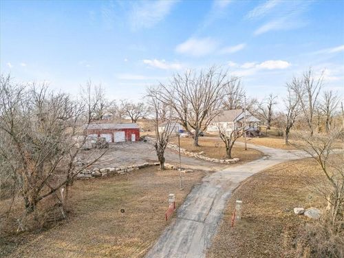 100 N 94th St, Edwardsville, KS, 66111-1409 | Card Image