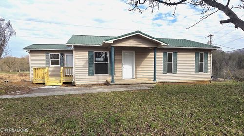 413 Sunset Hls, Sneedville, TN, 37869-6844 | Card Image