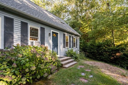 7 Hunter'S Trail, Sandwich, MA, 02563 | Card Image