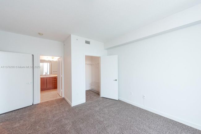 2303-S - 79 Sw 12 Th St, Condo with 2 bedrooms, 2 bathrooms and null parking in Miami FL | Image 14