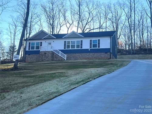 5756 Dalmatian St, Iron Station, NC, 28080-6738 | Card Image