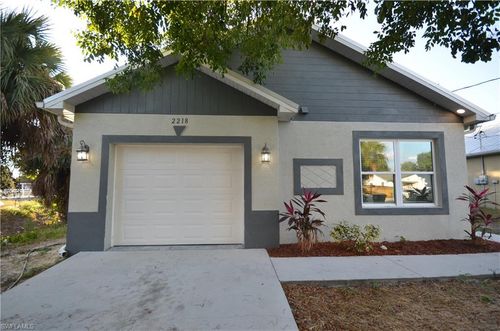 2218 Quality Life Center Way, Fort Myers, FL, 33916-4629 | Card Image