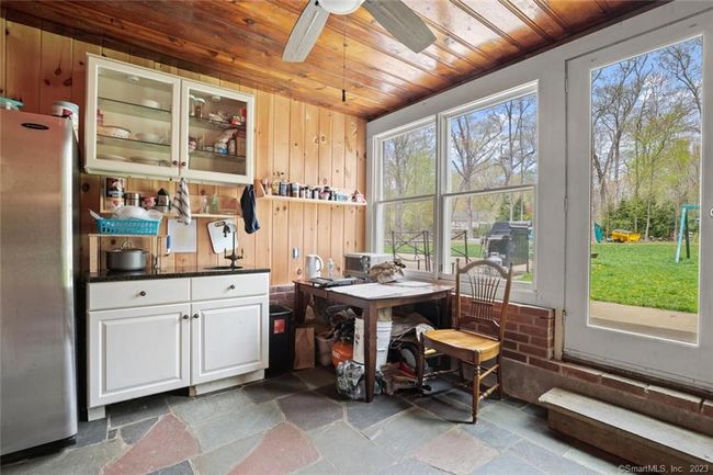 24 Appletree Ln, House other with 3 bedrooms, 3 bathrooms and null parking in Norwalk CT | Image 15