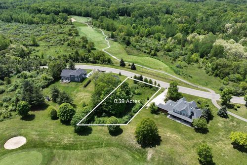 19499 Kluver Rd, New Buffalo, MI, 49117-9316 | Card Image