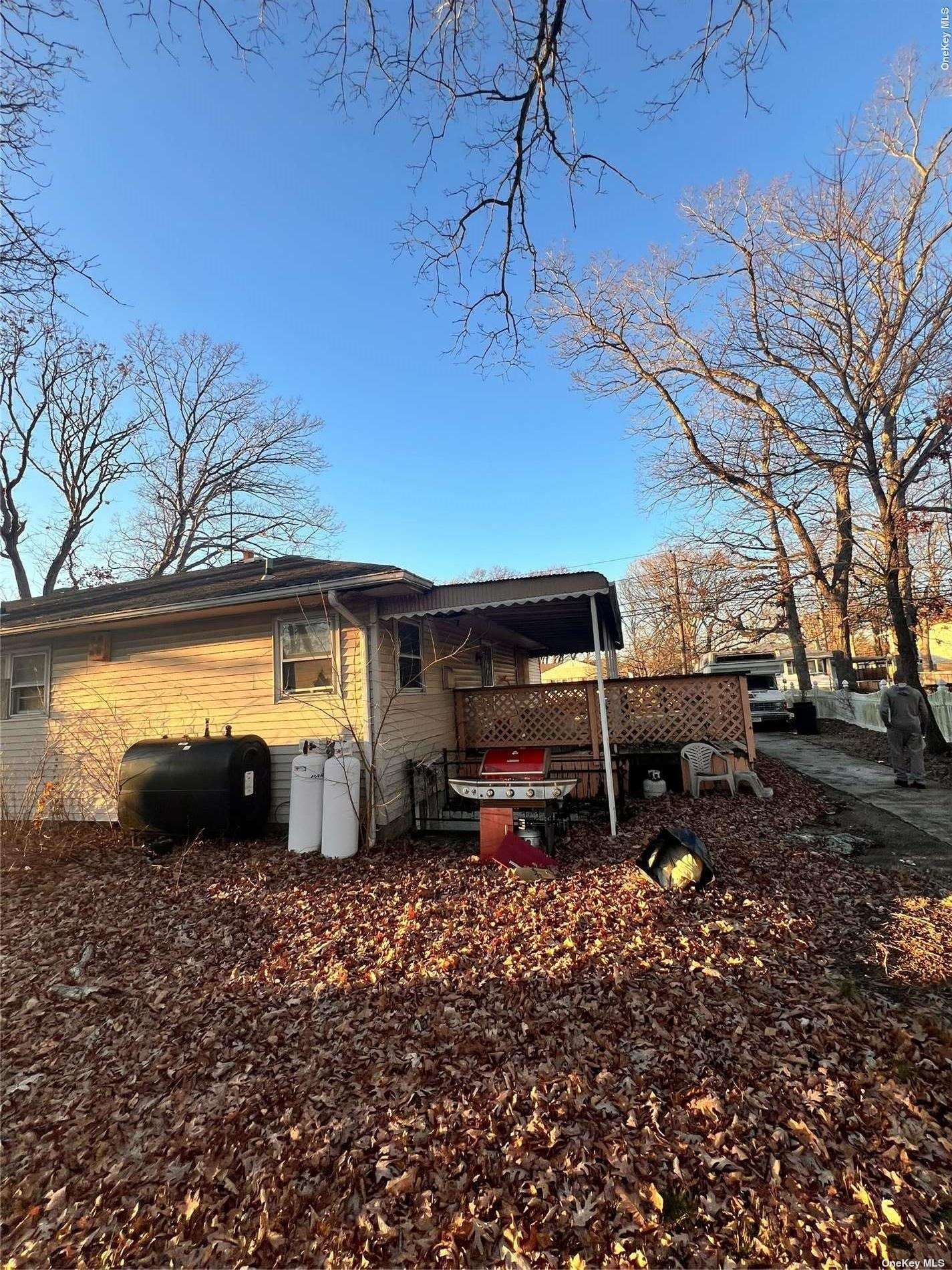 Jefferson Ave, Amityville, NY 11701 #1