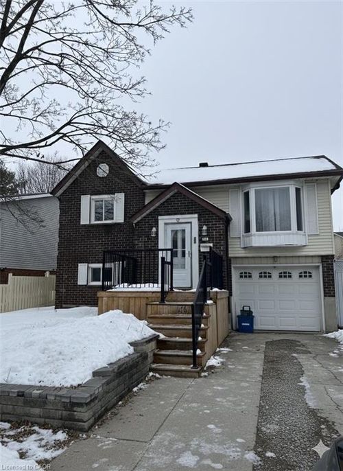 656 Hillview Rd, Cambridge, ON, N3H5H3 | Card Image