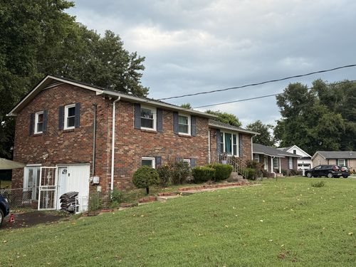 417 Harwell Dr, Hermitage, TN, 37076-2137 | Card Image
