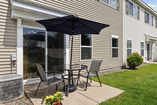 7308 Unity Ln N, Townhouse with 2 bedrooms, 3 bathrooms and null parking in Brooklyn Park MN | Image 4