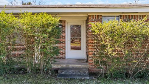 823 5th St, Wilson, OK, 73463-2648 | Card Image