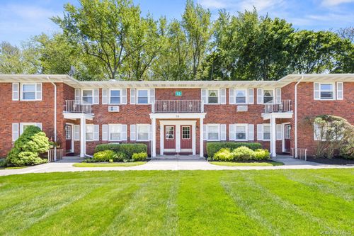 8-12 Normandy Vlg, Nanuet, NY, 10954-2893 | Card Image