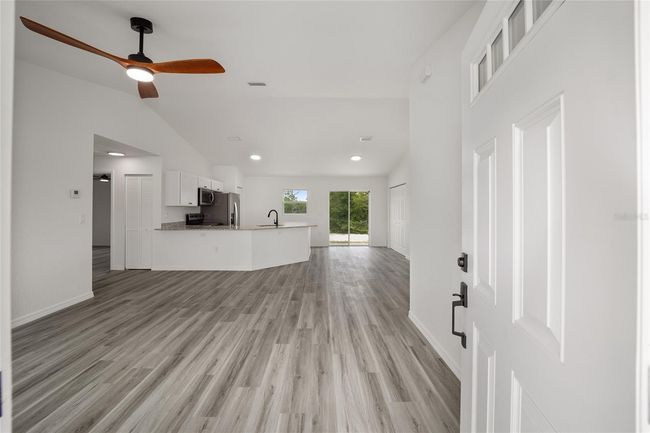 24375 Nw Foxglove Ln, House other with 3 bedrooms, 2 bathrooms and null parking in DUNNELLON FL | Image 32