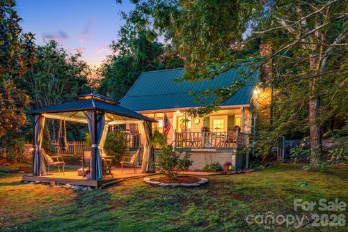 242 Whitney Blvd, Lake Lure, NC, 28746-8742 | Card Image