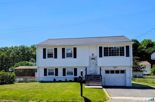 55 Sleepy Hollow Dr, Danbury, CT, 06810-5335 | Card Image