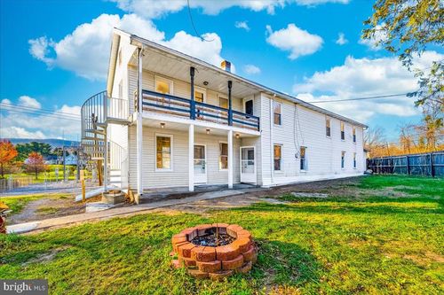 8624 Yellow Springs Rd, FREDERICK, MD, 21702-2438 | Card Image