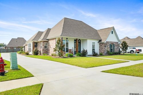 7344 Lillie Dr, Denham Springs, LA, 70706 | Card Image