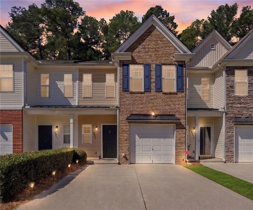 2913 Greyhawk Ln, Cumming, GA, 30040-1221 | Card Image