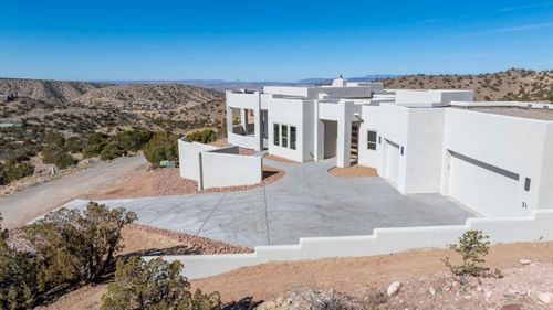 31 La Entrada, Placitas, NM, 87043-8503 | Card Image