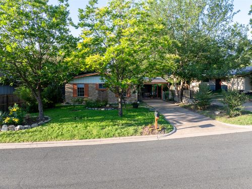 204 La Vista St, Austin, TX, 78704-6341 | Card Image
