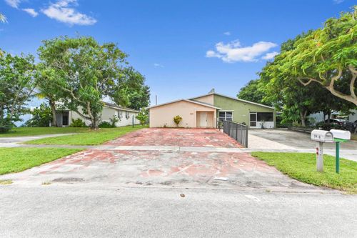 5918 S Rue Rd, West Palm Beach, FL, 33415-7154 | Card Image