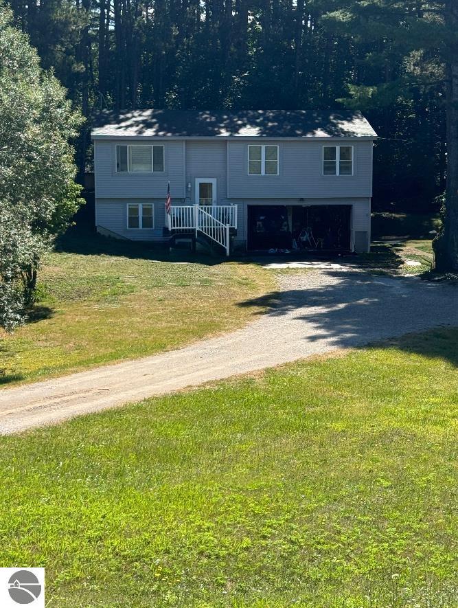Bates Rd, Williamsburg, MI 49690