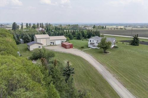 39403 Range Road 275, Lacombe County, AB, T4M0X2 | Card Image