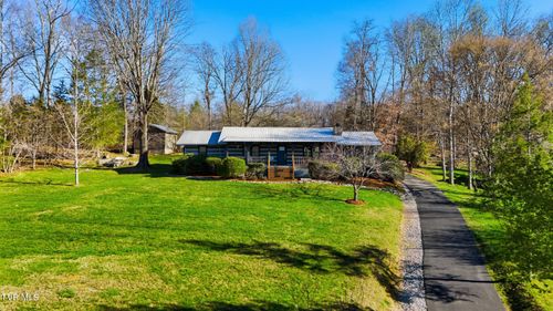 224 Sugar Hollow Trl, Piney Flats, TN, 37686-3228 | Card Image
