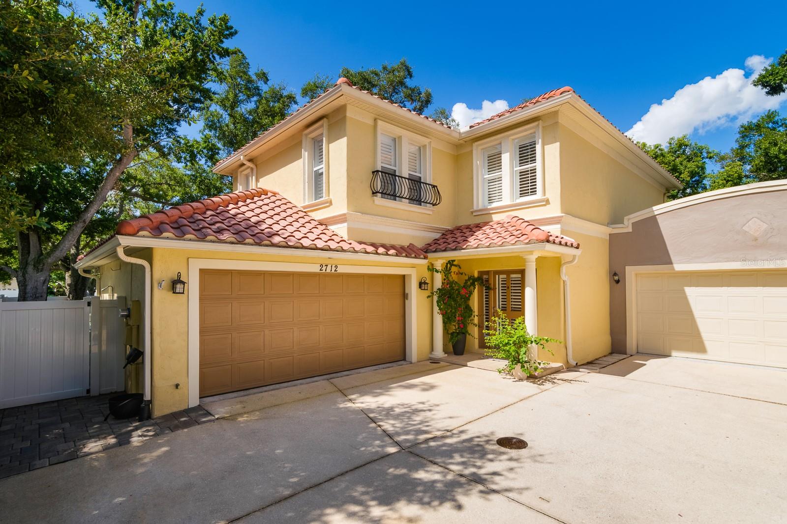 Price Ave, Tampa, FL 33611