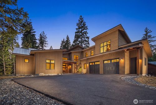 371 Old Grove Trl, Cle Elum, WA, 98922-3276 | Card Image