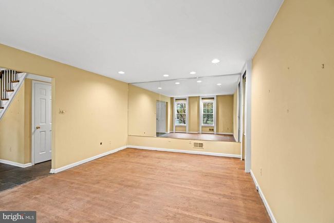 2 Stevenage Cir, House other with 5 bedrooms, 3 bathrooms and null parking in ROCKVILLE MD | Image 13