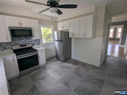 278 9th St, Prospect Park, NJ, 07508-2082 | Card Image