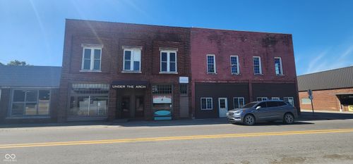 21 E Guion St, Marshall, IN, 47859-8800 | Card Image
